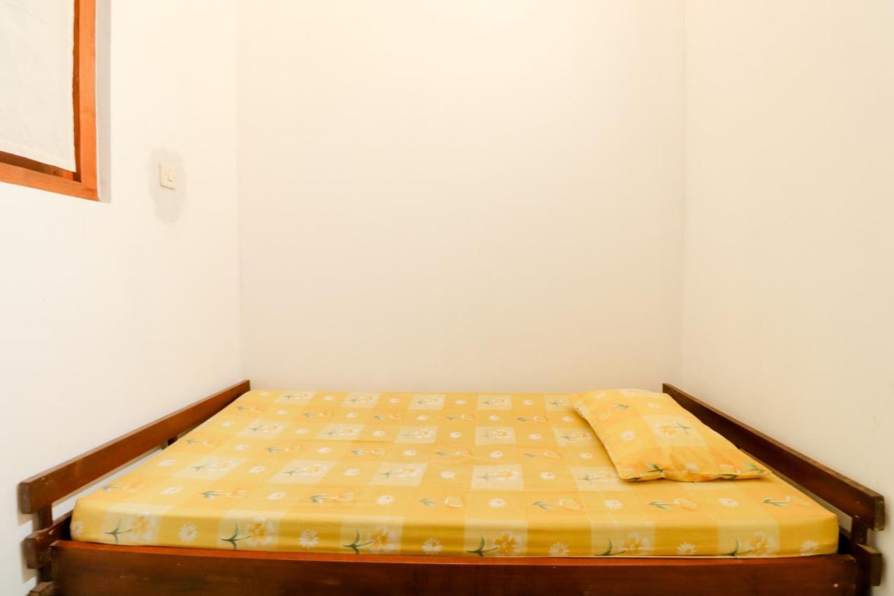 Griya 90Tr Syariah Hotell Ngaglik Exteriör bild
